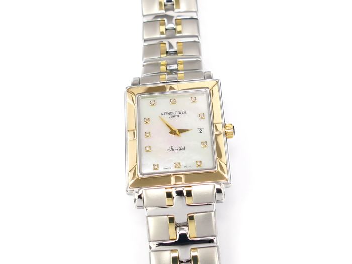 Raymond Weil Parsifal 9330 Mother of Pearl with Diamonds 18k